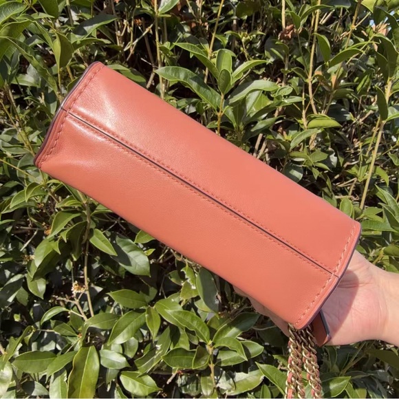 EUC Coach Parker 18 With Star Souvenir Pin 29392 - Picture 6 of 12